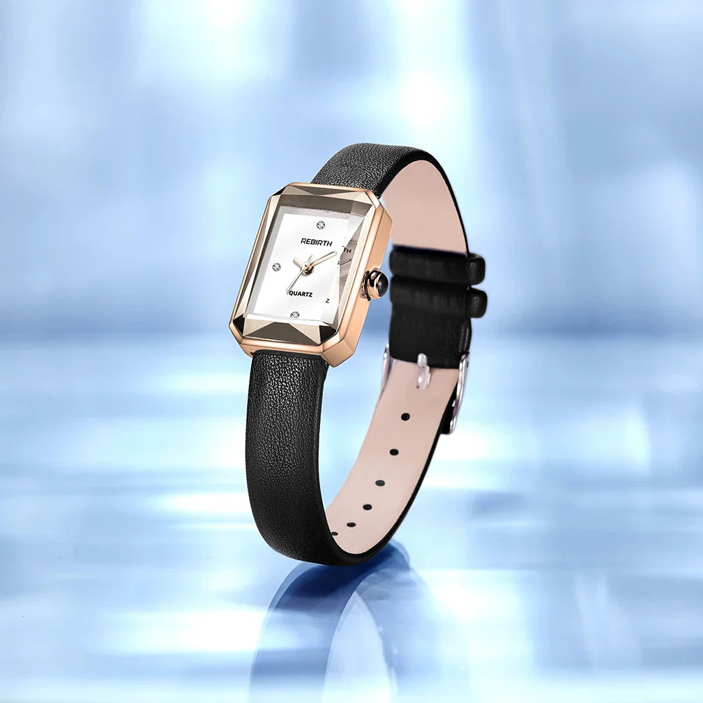 Amoura Wristwatch