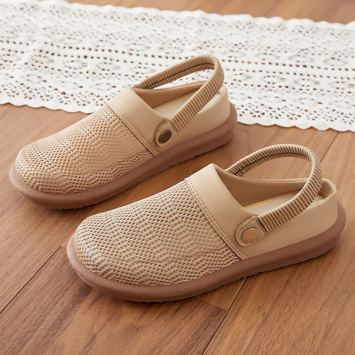Cloudra Mesh Clogs