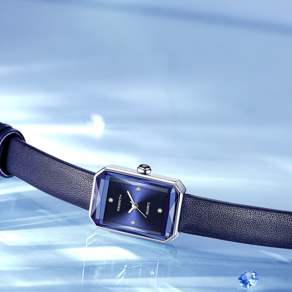 Amoura Wristwatch