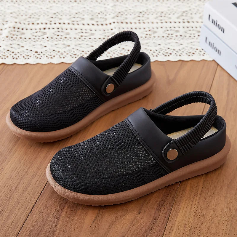 Cloudra Mesh Clogs
