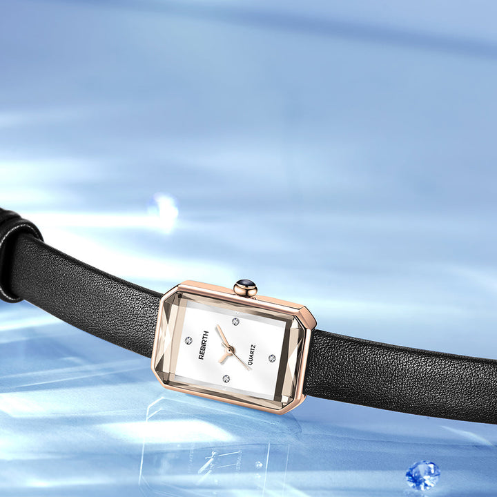 Amoura Wristwatch