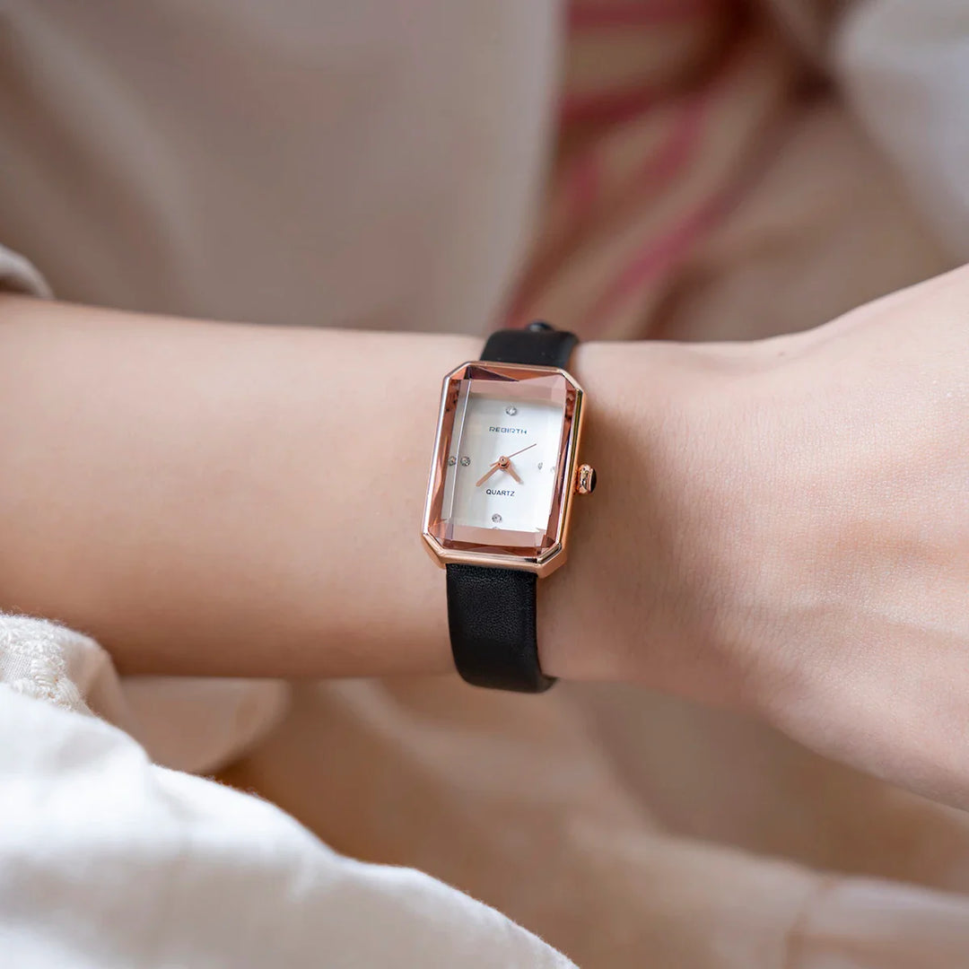 Amoura Wristwatch